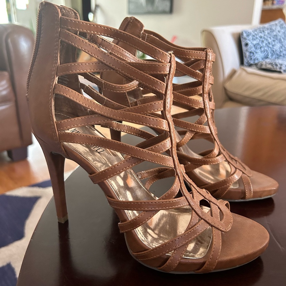 Women’s size 7 high heel sandals.